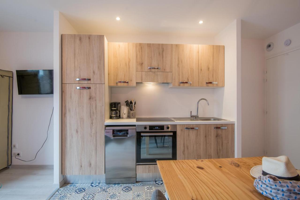 Studio Bompard 2 Centre Rodez, Parking Prive Luaran gambar
